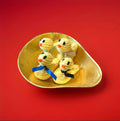 1x knitted Crème Egg Chick